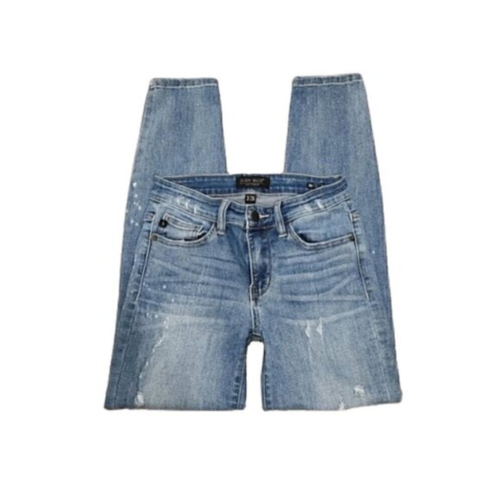 JUDY BLUE Mid-Rise Shredding Up My Life Relaxed Fit Jeans